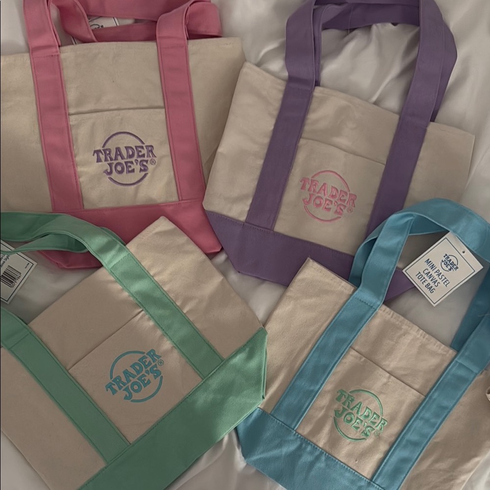 Pastel Canvas Tote Bags with Contrasting Straps